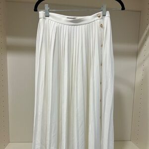 Jcrew ivory pleated skirt size 2